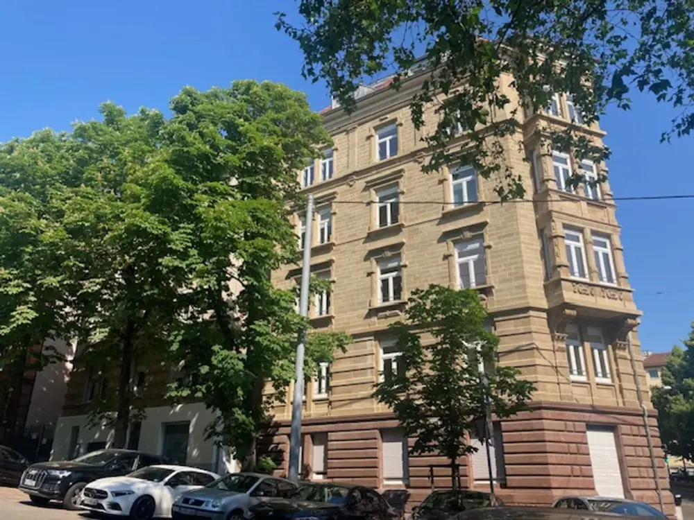 wunderschöne 3-Wohnung mit Balkon im 3. OG in Gründerzeithaus in Stuttgart West
