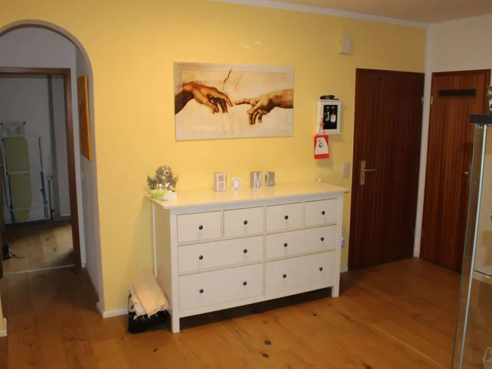 Dellbrück - 4 Zimmer, Küche, Diele, Bad, WC, mit Balkon