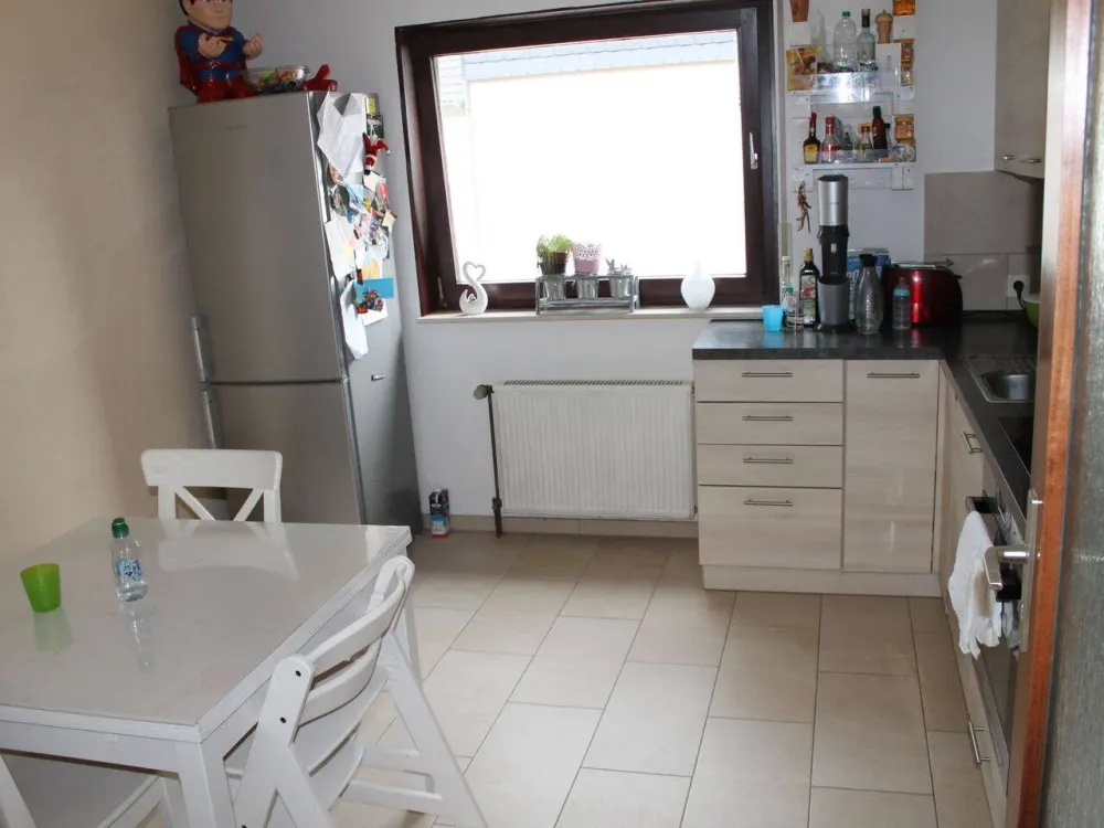Dellbrück - 4 Zimmer, Küche, Diele, Bad, WC, mit Balkon