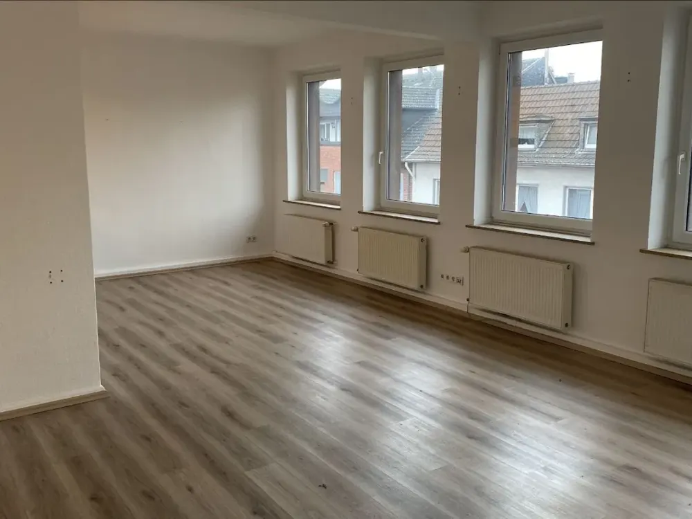 Balkon & Blick ins Grüne: 2-Zimmer-Wohnung in Witten