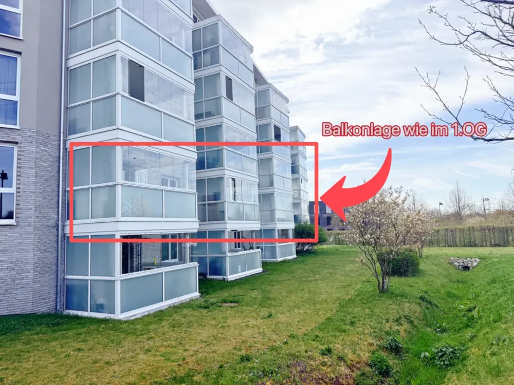 Vier Zimmer in Riedberg: Moderne Wohnung mit Balkon und weitem Blick ins Grüne