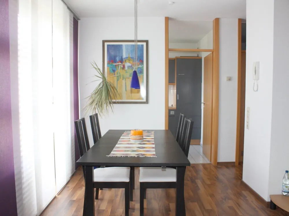 Sehr schöne und ruhige 1 Zimmer Wohnung zentral in Böblingen