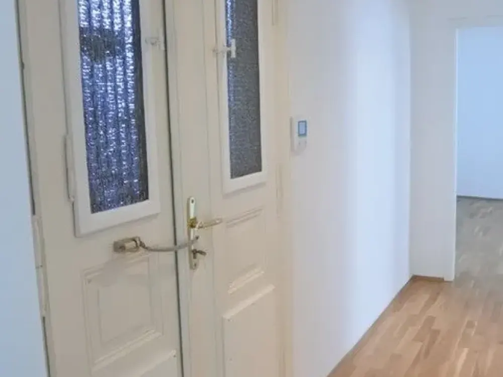 Gohlis-Süd: Neues Business-Apartment im Urban-Industrial-Style, voll möbliert
