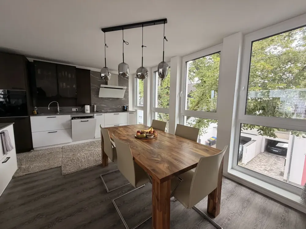 Penthouse mit großzügiger Living-Area und Terrasse, fußläufig zum Zentrum