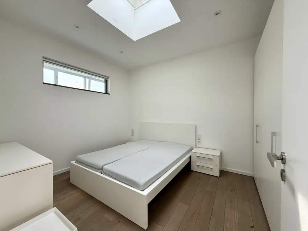Exklusive Penthousewohnung mit großer Sonnenterrasse, Aufzug und hochwertiger Ausstattung