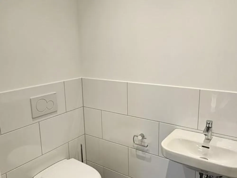 Modernes Wohnen in zentraler Lage, 4-Zimmer-Wohnung nach Sanierung