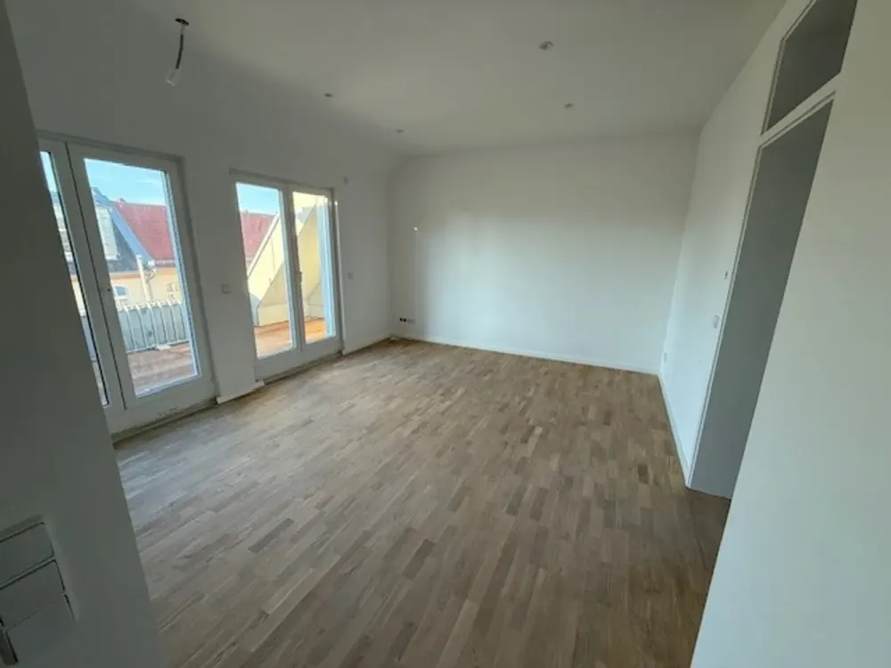 Modern & frisch saniert, Erstbezug in der Gotenstraße in Schöneberg!