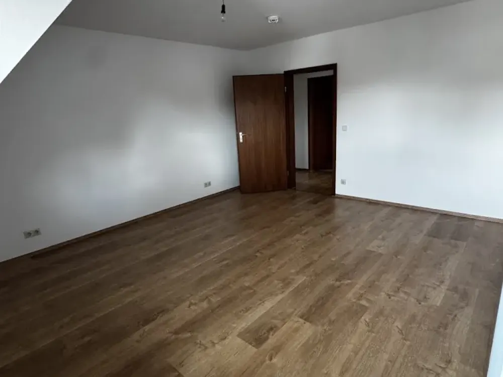 Ideal für Familien - großzügige 3 Zimmer Wohnung in Boxdorf
