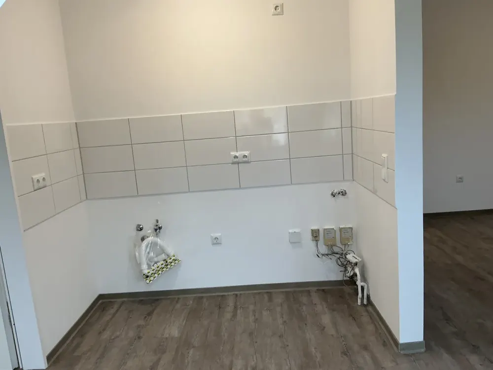 Charmante 2-Zimmer-Dachgeschosswohnung- frisch renoviert