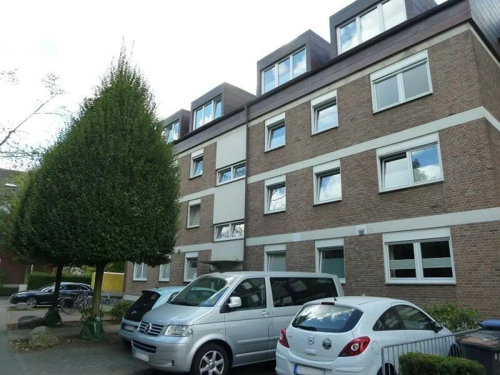 Aaseestadt! 82,5 m²-Wohnung mit 2 Balkonen!
