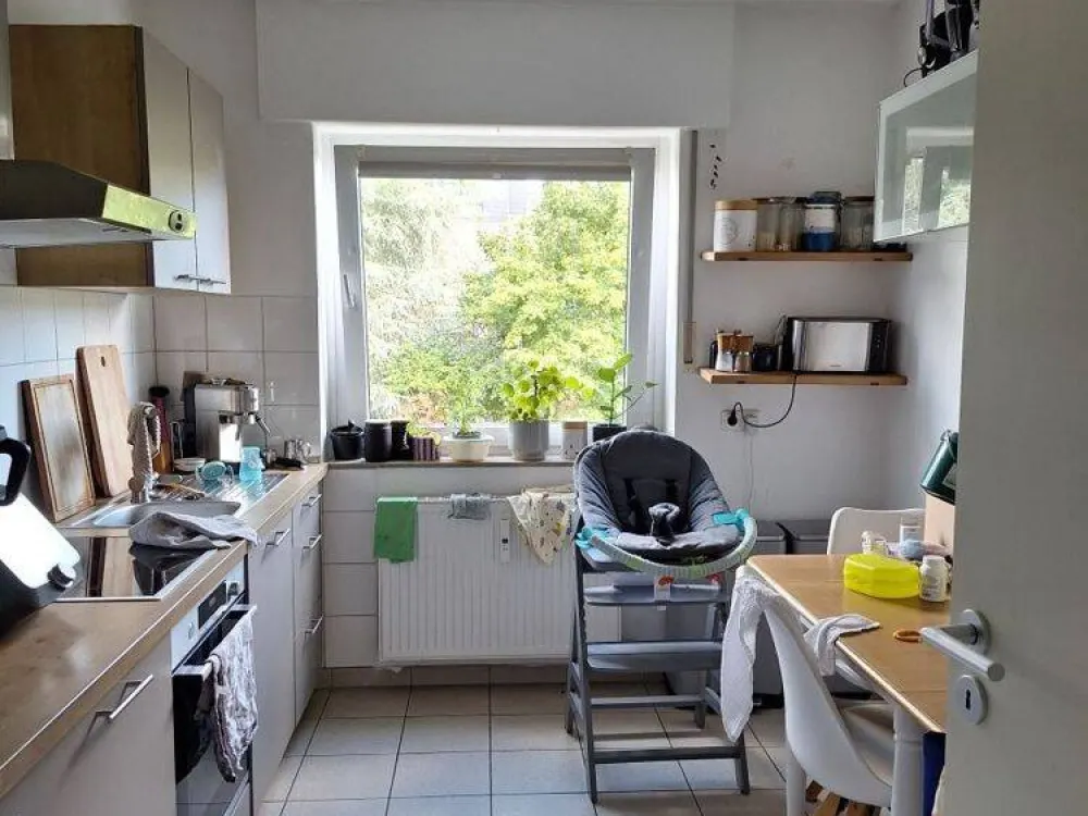 Aaseestadt! 82,5 m²-Wohnung mit 2 Balkonen!