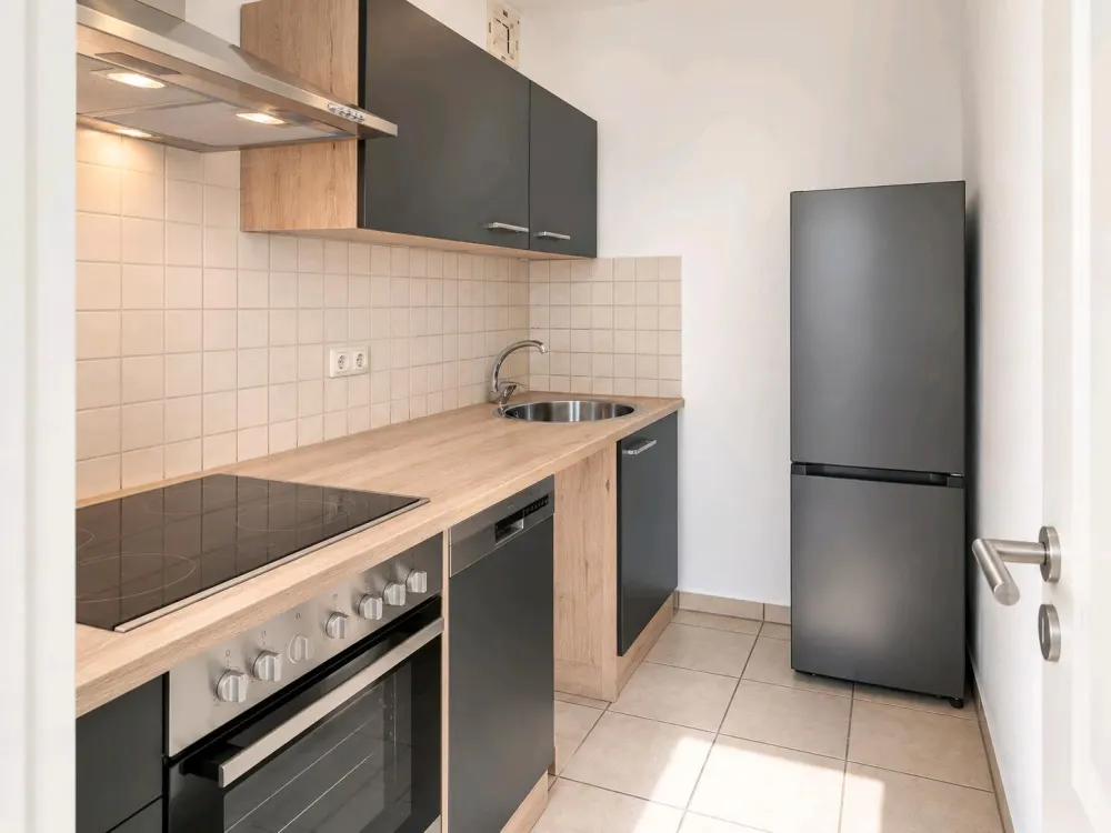 Helle 1-Zimmerwohnung in Garching mit Balkon und Einbauküche