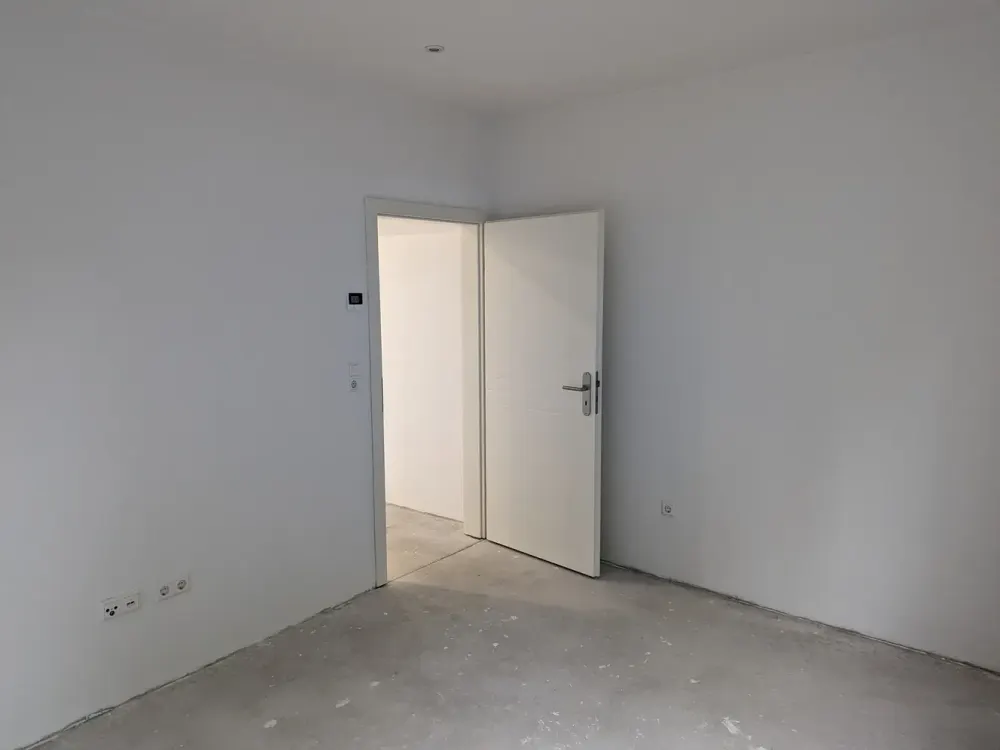2 Room Ground Floor Apartment with Terrace