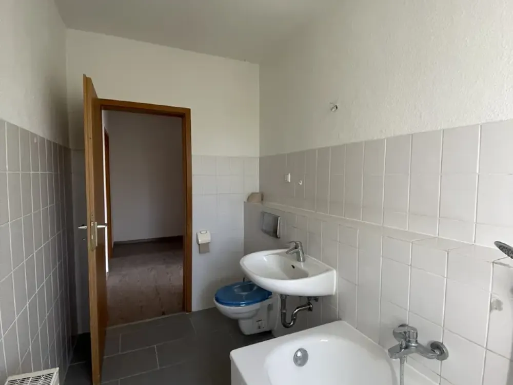Wohlfühlen im Leipziger Umland - Gut geschnittene 2-Raum-Wohnung in Mölbis