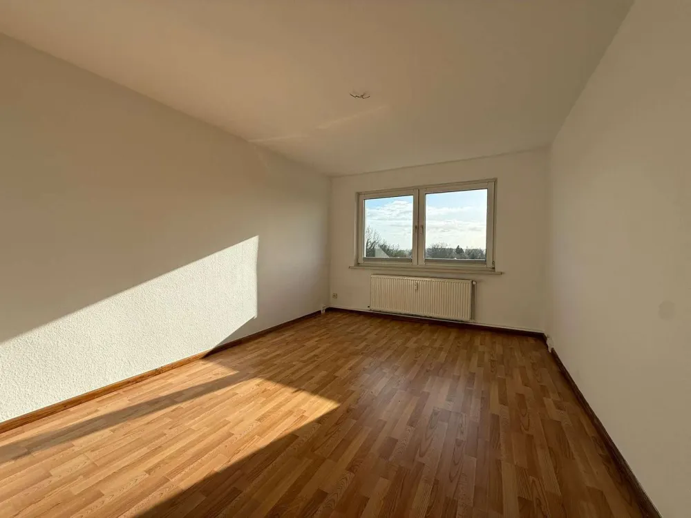 Geräumige 3-Zimmer Wohnung inkl. neuer EBK - 10 min bis Rostock