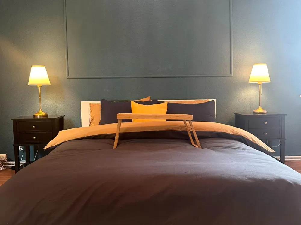 Modern möblierte 2-Zimmer-Wohnung im 1. OG, Oststadt, EBK