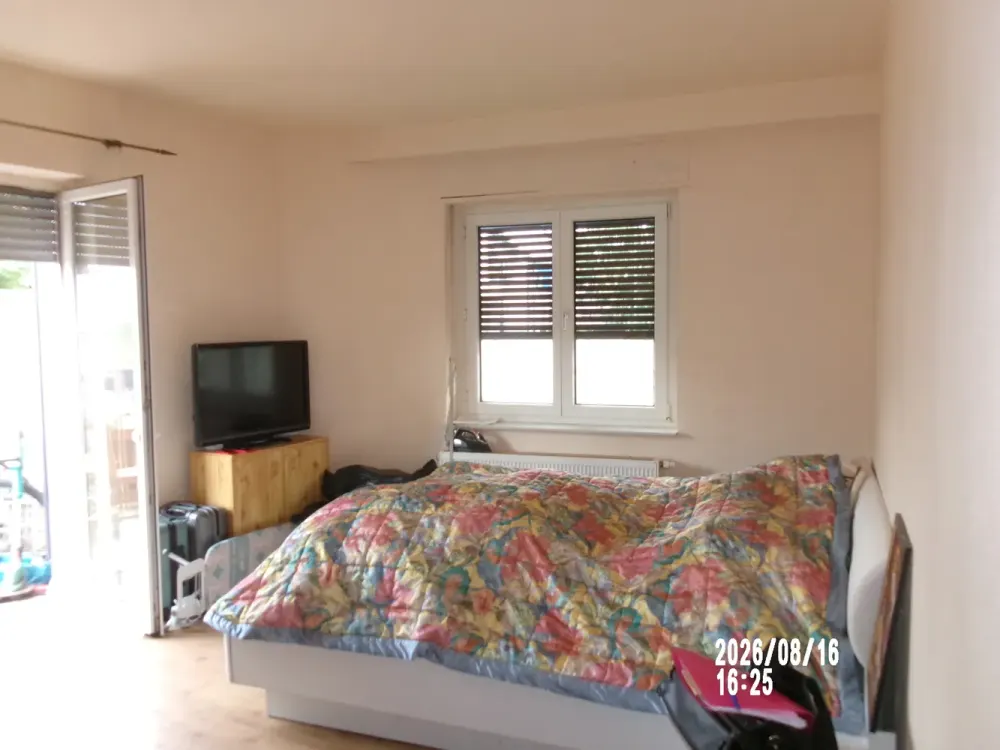 From 1.11. in Do-Wickede: Barrier-free 2.5-room apartment in charming old building