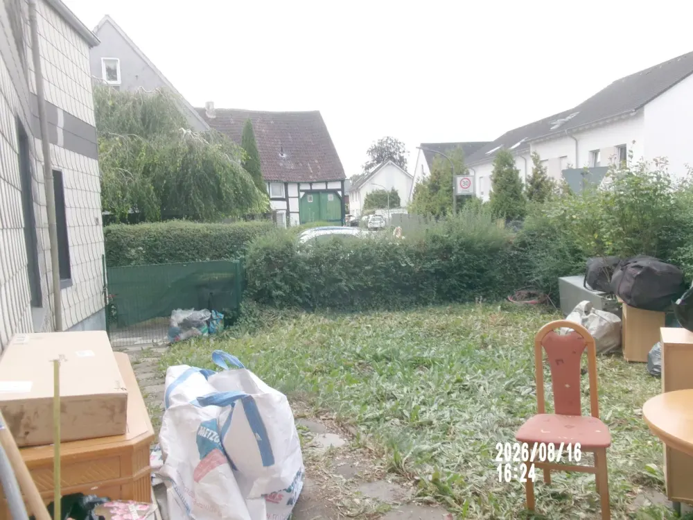 From 1.11. in Do-Wickede: Barrier-free 2.5-room apartment in charming old building
