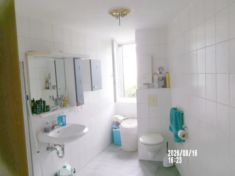 From 1.11. in Do-Wickede: Barrier-free 2.5-room apartment in charming old building
