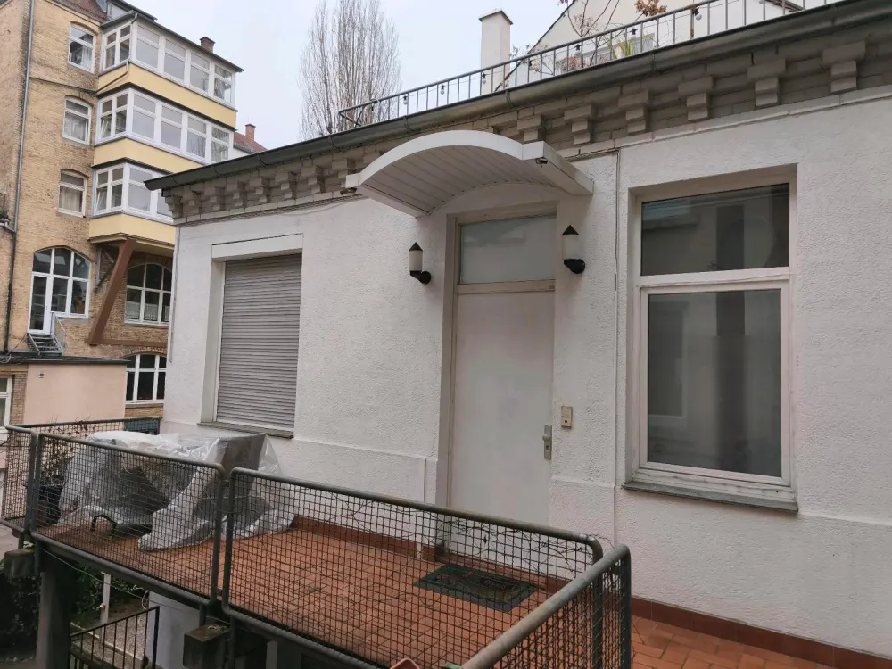 Charmante 2-Zimmer Wohnung mit Balkon im Herzen von Stuttgart