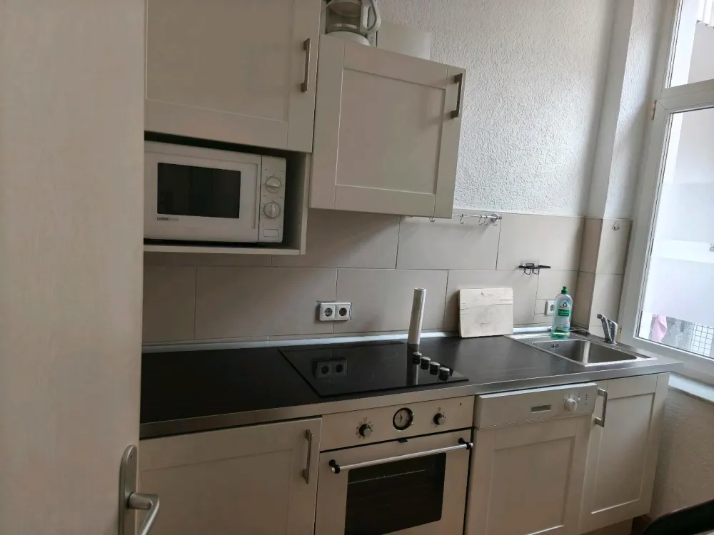 Charmante 2-Zimmer Wohnung mit Balkon im Herzen von Stuttgart