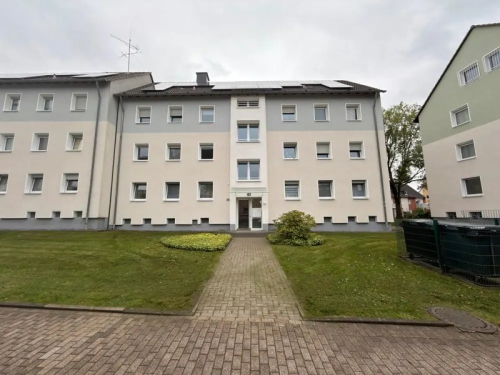 Perfekt für uns: frisch renovierte 3-Zimmer-Wohnung