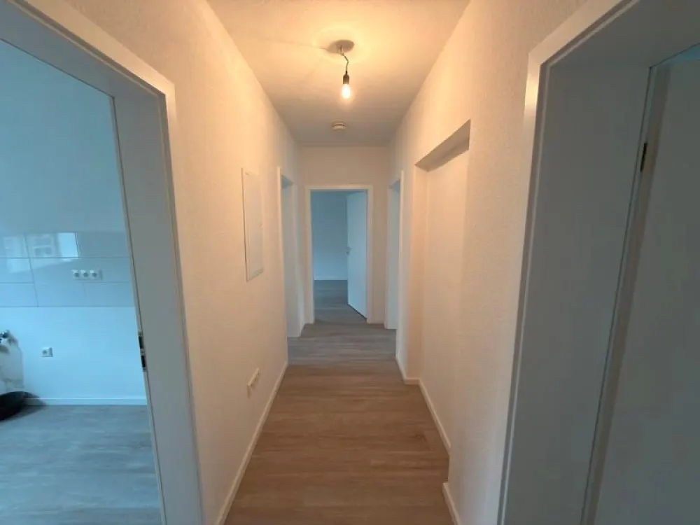 Perfekt für uns: frisch renovierte 3-Zimmer-Wohnung