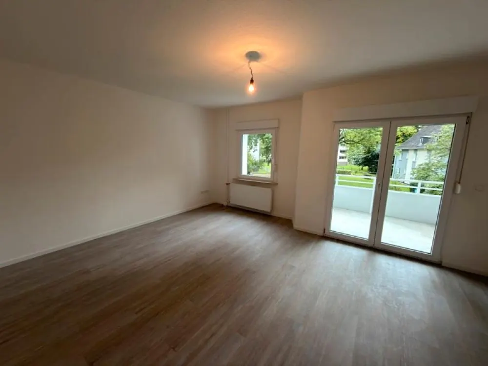 Perfekt für uns: frisch renovierte 3-Zimmer-Wohnung