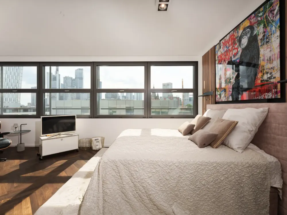 Exklusive Skyline-Suite mit Concierge, Kühlung und 5-Sterne-Service | Erstbezug