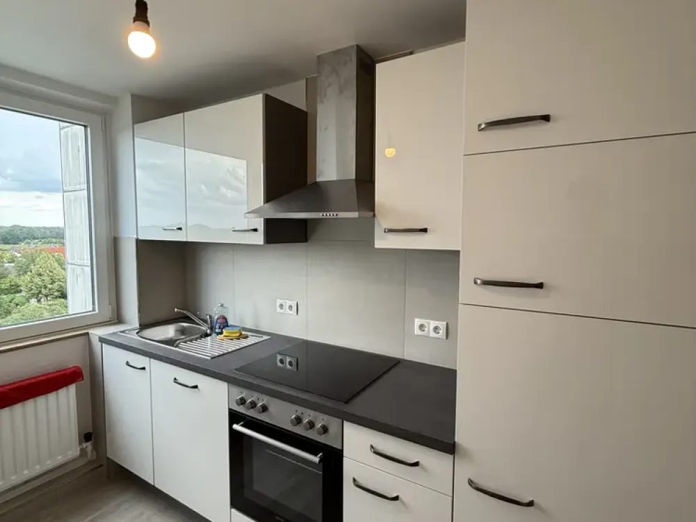 Modernes, frisch saniertes WG-Zimmer, 15 m2, in Pinneberg/Thesdorf, 2 Min zur S-Bahn, Nähe Hamburg
