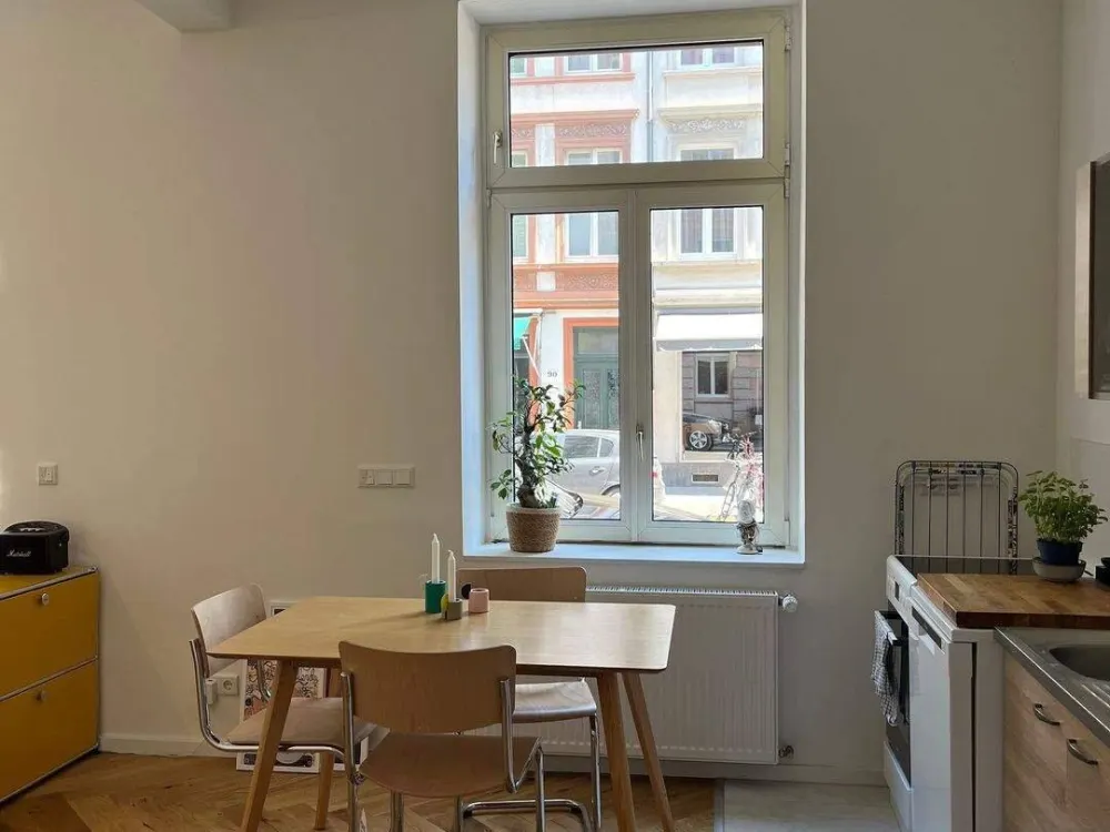 1 ZW STUDIO EBK DUSCHBAD INTERNET STROM HEIZUNG ALLES incl 1 WARMMIETE ! AN DER GOTHE UNI FUSSLÄUFIG ALTE OPER BANKENVIERTEL PENNY DM REW POST GRÜNEBU