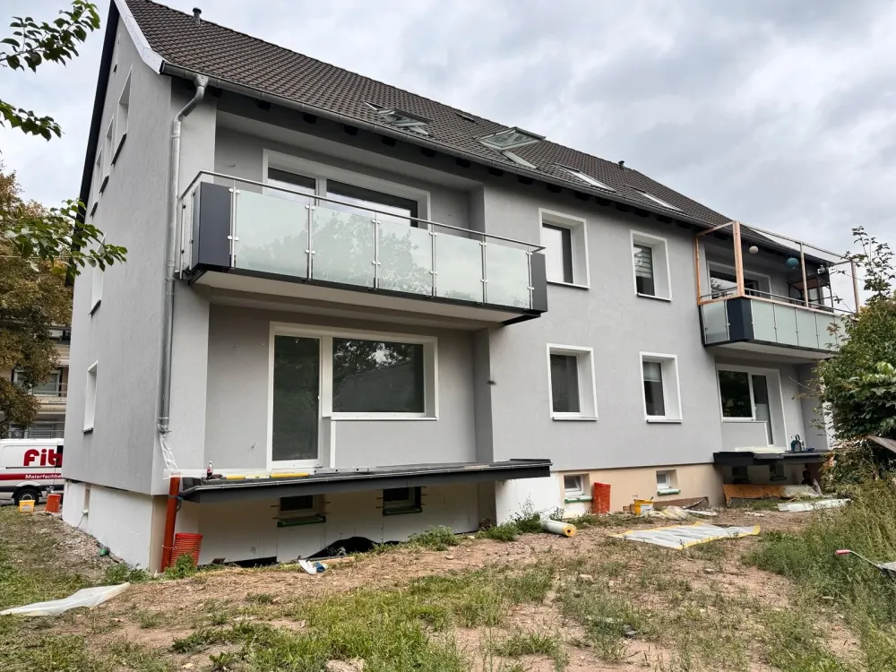 Wohnung Erdgeschoss, 1.OG und Dachgeschoss zu vermieten