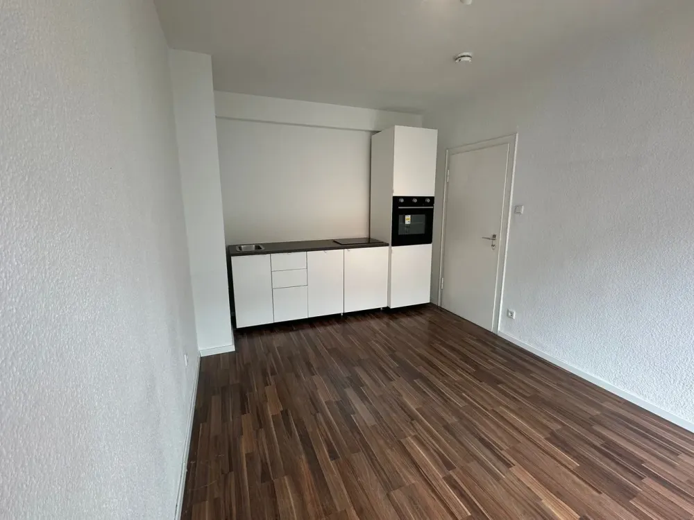 Unterbilk - Top Wohnung mit EBK und französischen Balkonen