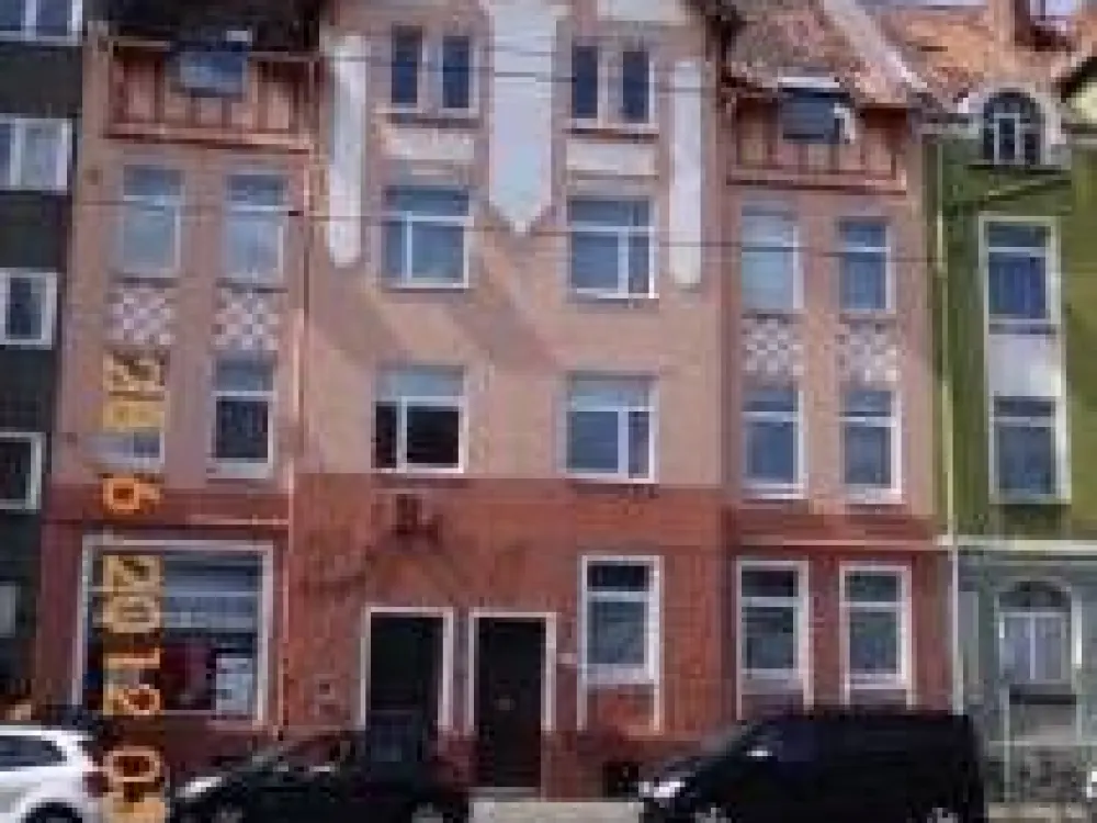*** 3-Zimmer-WE * Neues Bad * renoviert ***