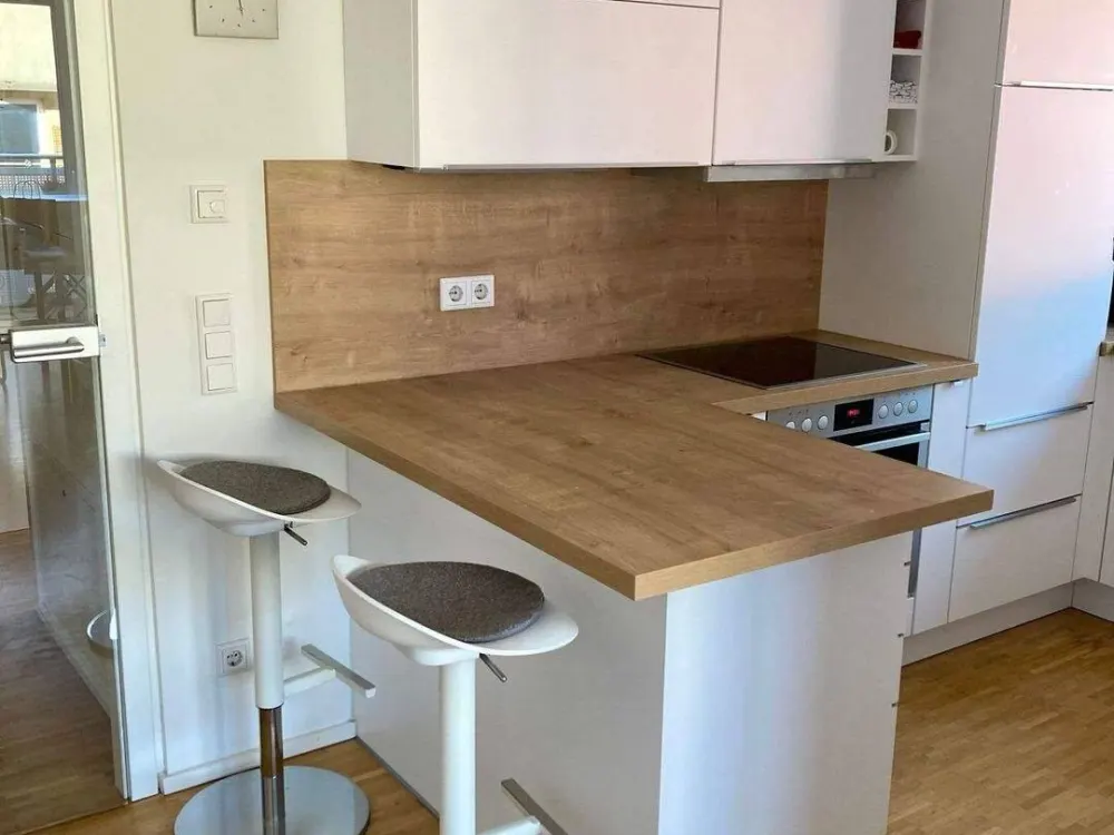 Nähe Wöhrdersee !! Helle, tolle 3 ZW, Balkon, Lift, TG