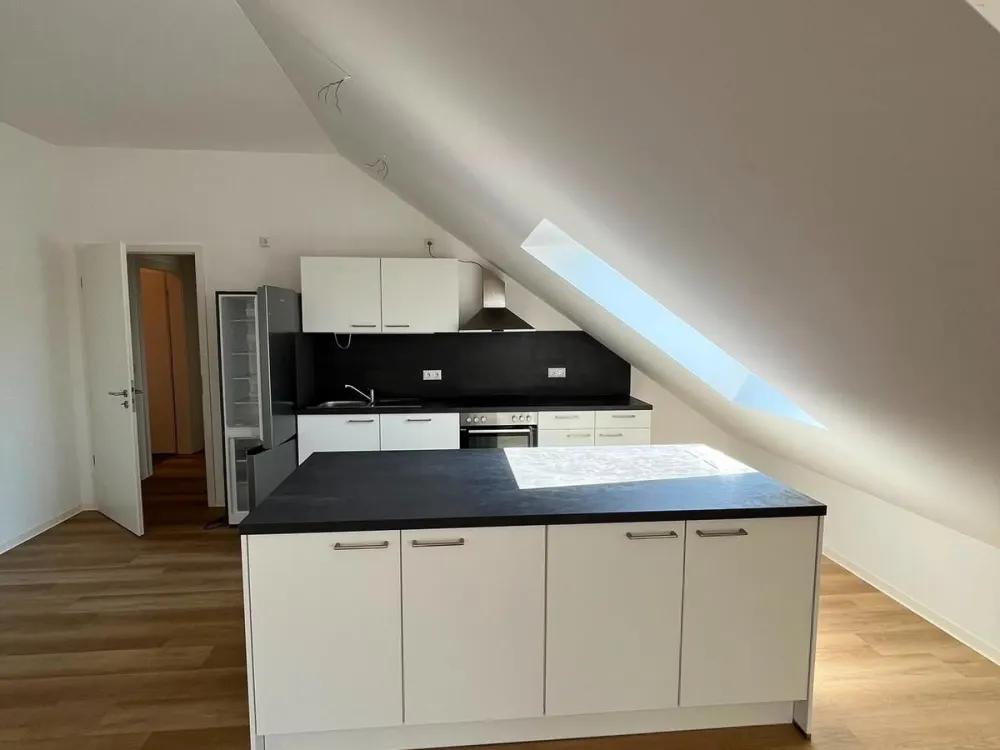 4-Raum-Wohnung mit Balkon und EBK am Kulkwitzer See