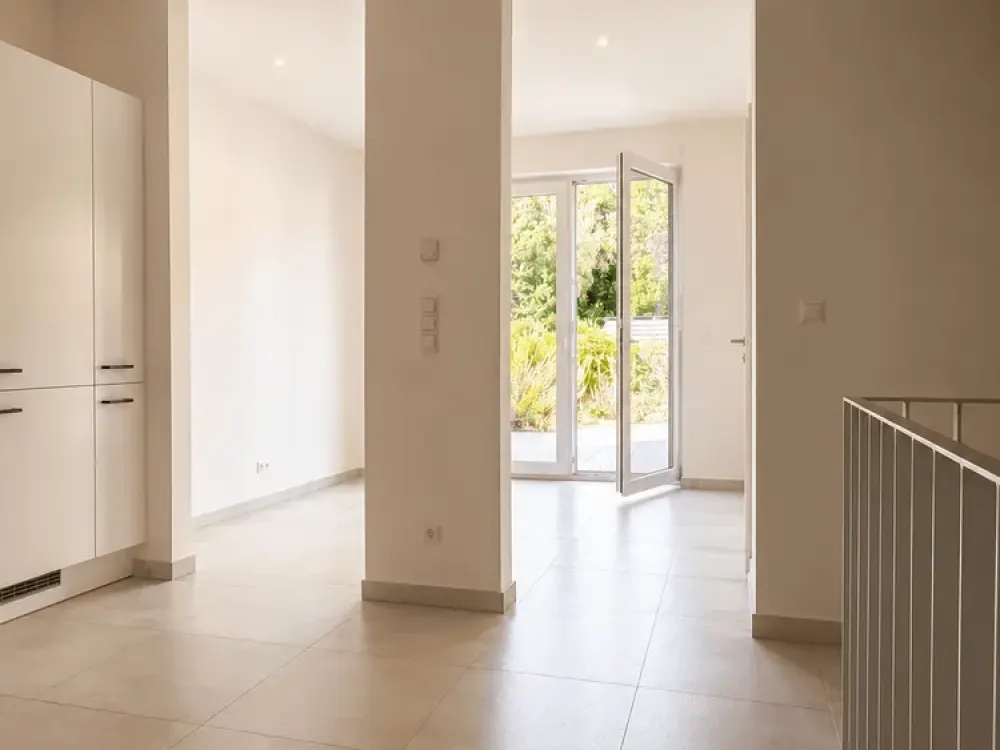 3 Monate kaltmietfrei wohnen, Moderne 4-Raum-Maisonette mit Terrasse, Einbauküche & Sauna