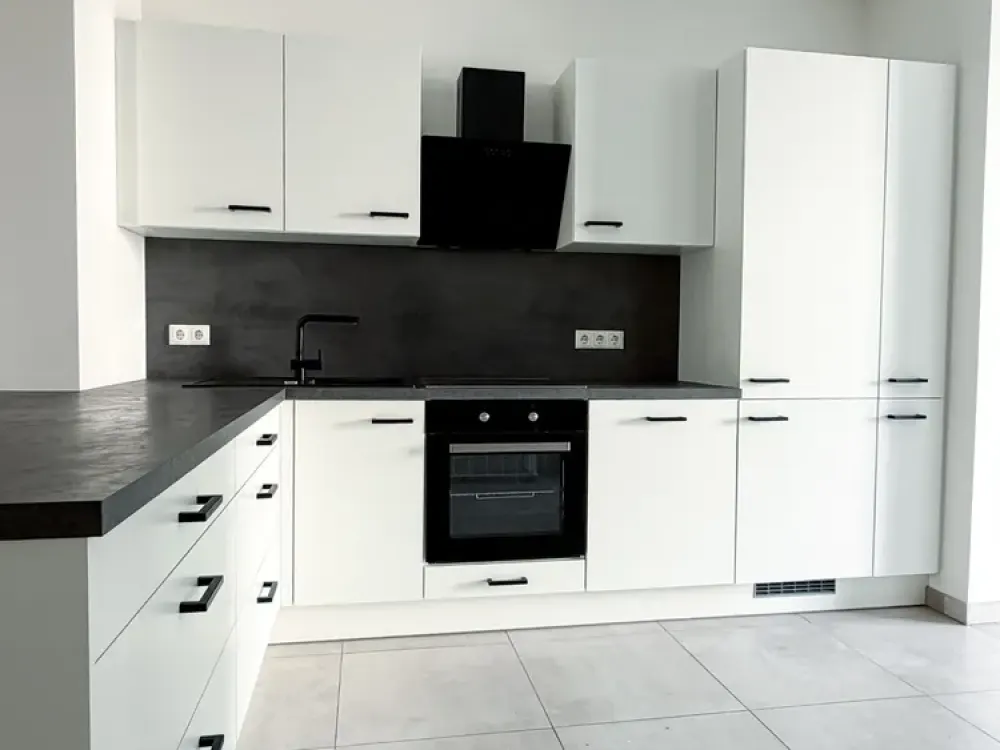 3 Monate kaltmietfrei wohnen, Moderne 4-Raum-Maisonette mit Terrasse, Einbauküche & Sauna