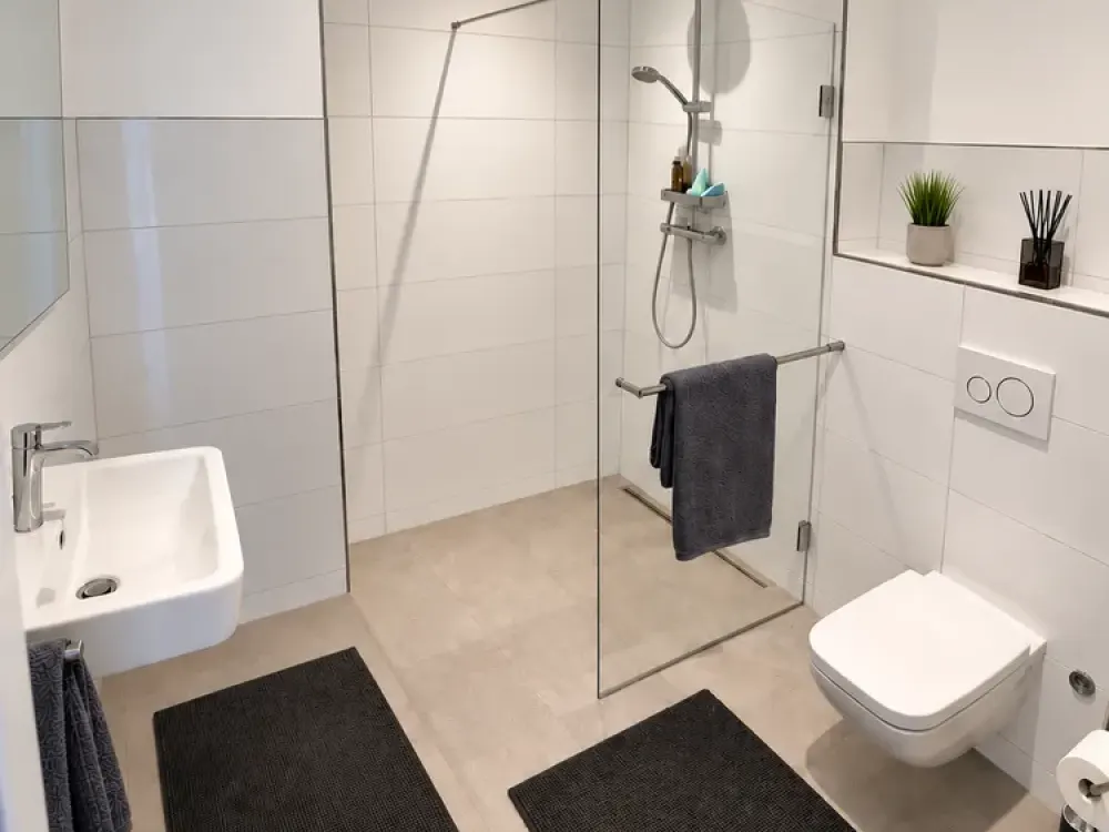 Moderne 2-Zimmer-Wohnung mit Süd-Balkon nahe Phoenixsee
