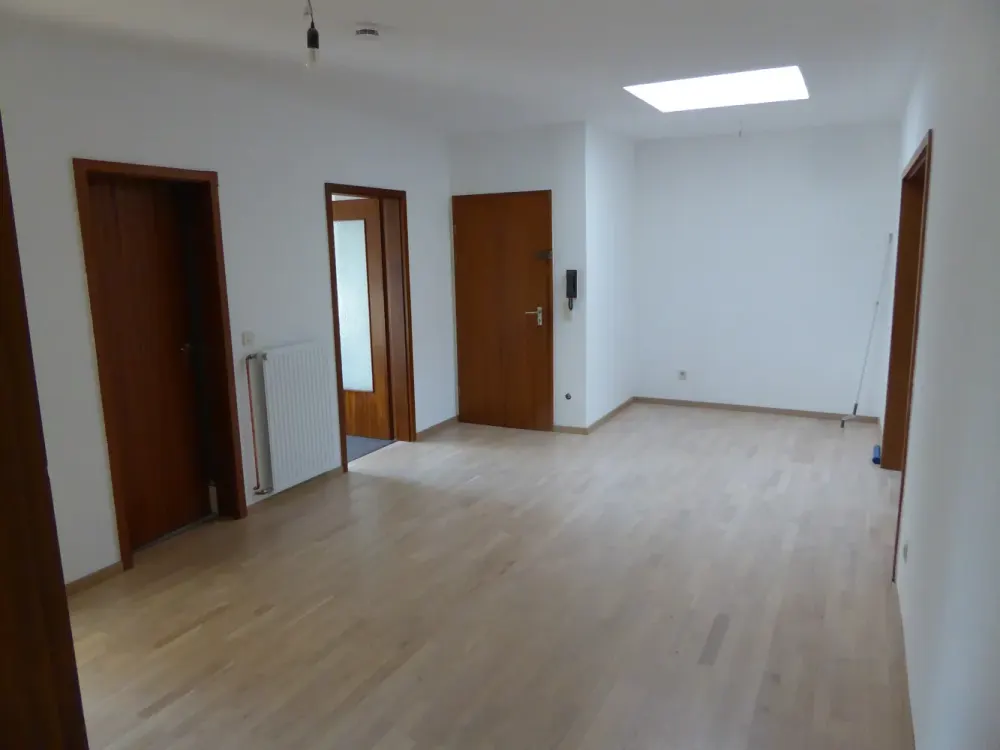 3-Room Attic Apartment in Buchholz, Completely Renovated in 2018