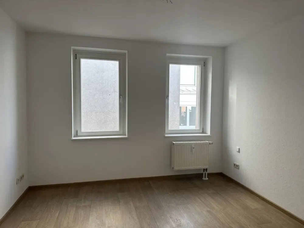 Helle Dachgeschosswohnung mit Balkon im Leipziger Zentrum