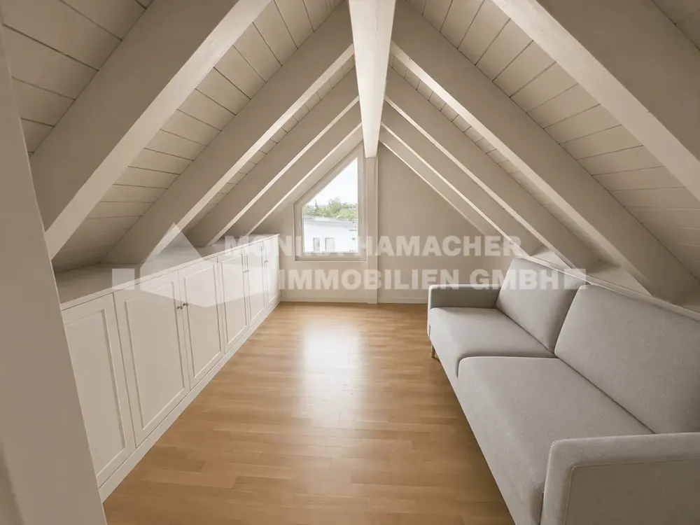 Charmante 2-Zimmer-Maisonettewohnung mit Balkon