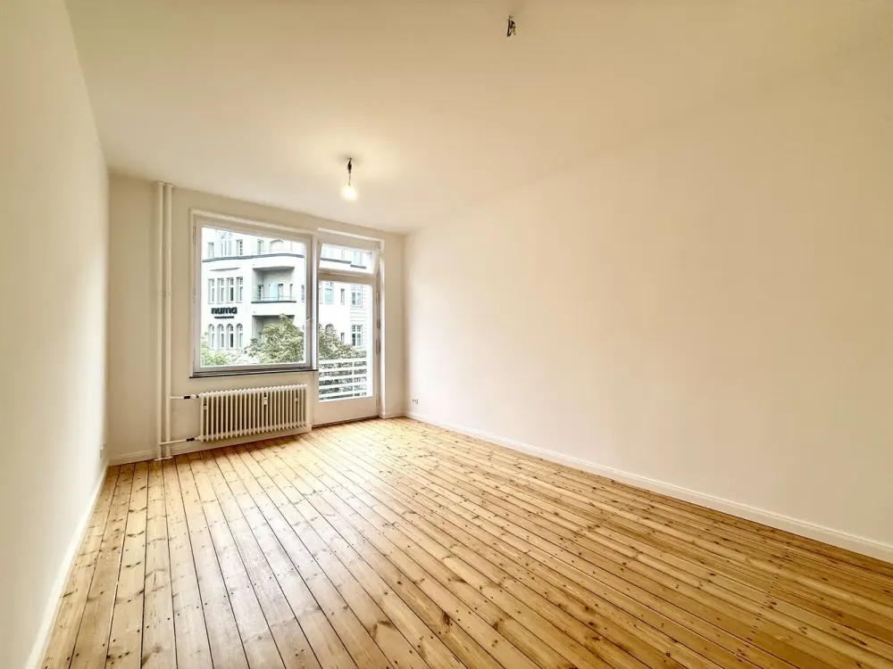 Sanierte 2-Zimmerwohnung im Erstbezug mit Aufzug