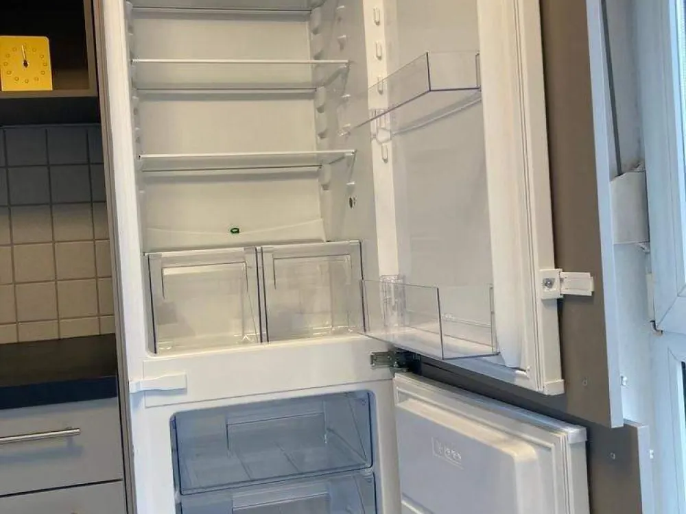 27682 HomeCompany Dresden Möbliert/Furnished 2-Zimmer Apartment mit Balkon in Dresden- Strehlen max. 2 Personen