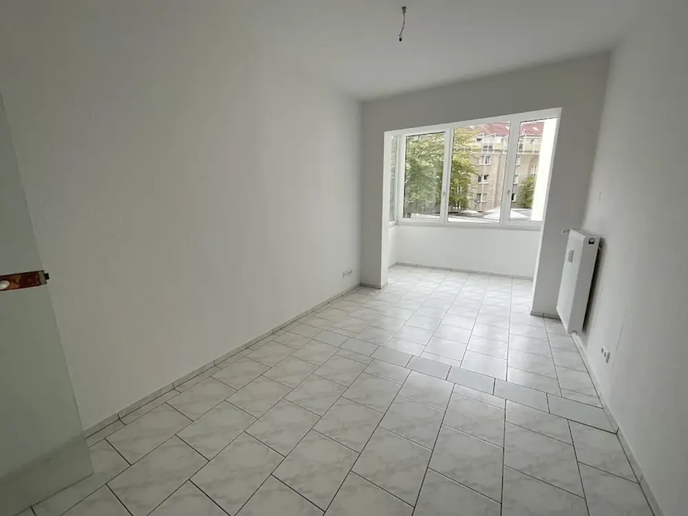 Zentral gelegen und ab sofort frei!