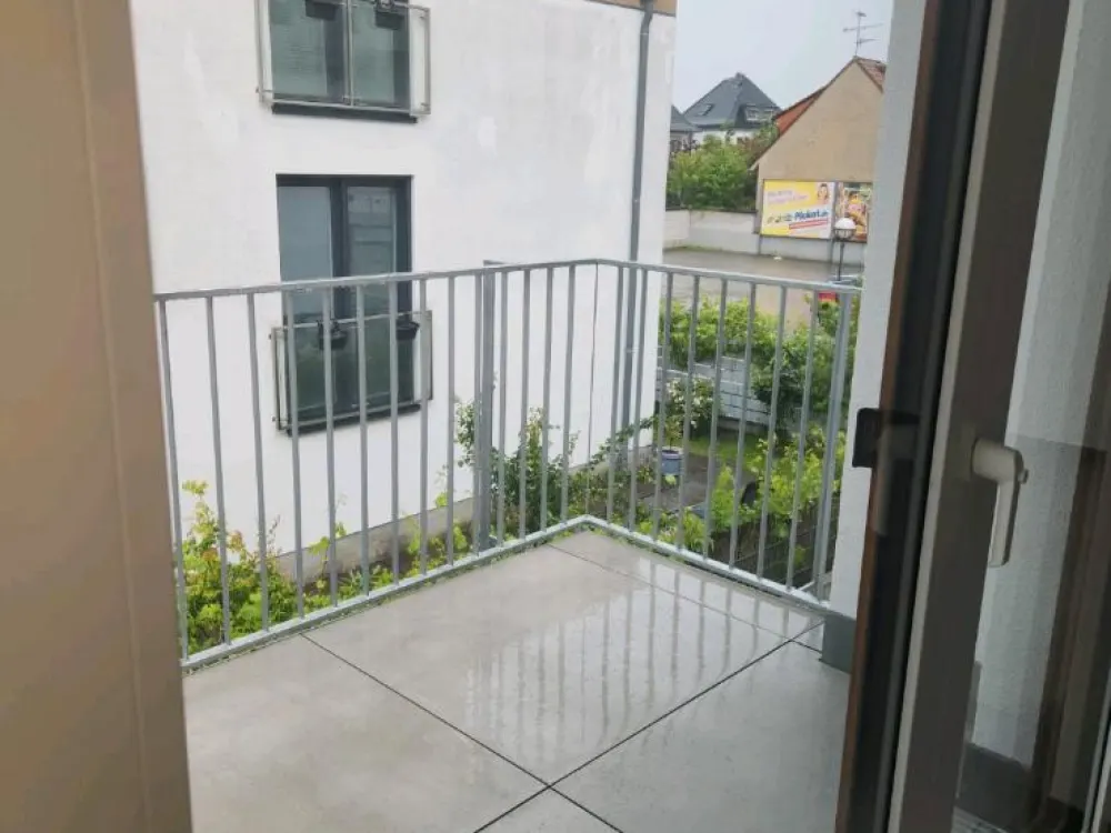 1 Zimmer Wohnung Balkon Garage Einbauküche 40qm Neubau mieten