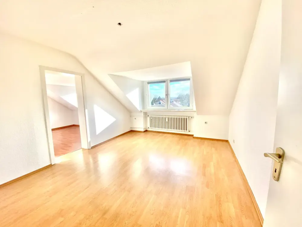 🌿 Gemütliche Dachgeschosswohnung mit Charme, Nur für Studenten!! ✨