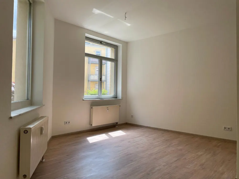 Wohnen im Grünen + 2-Raum Wohnung mit Ankleide + sep. WC!