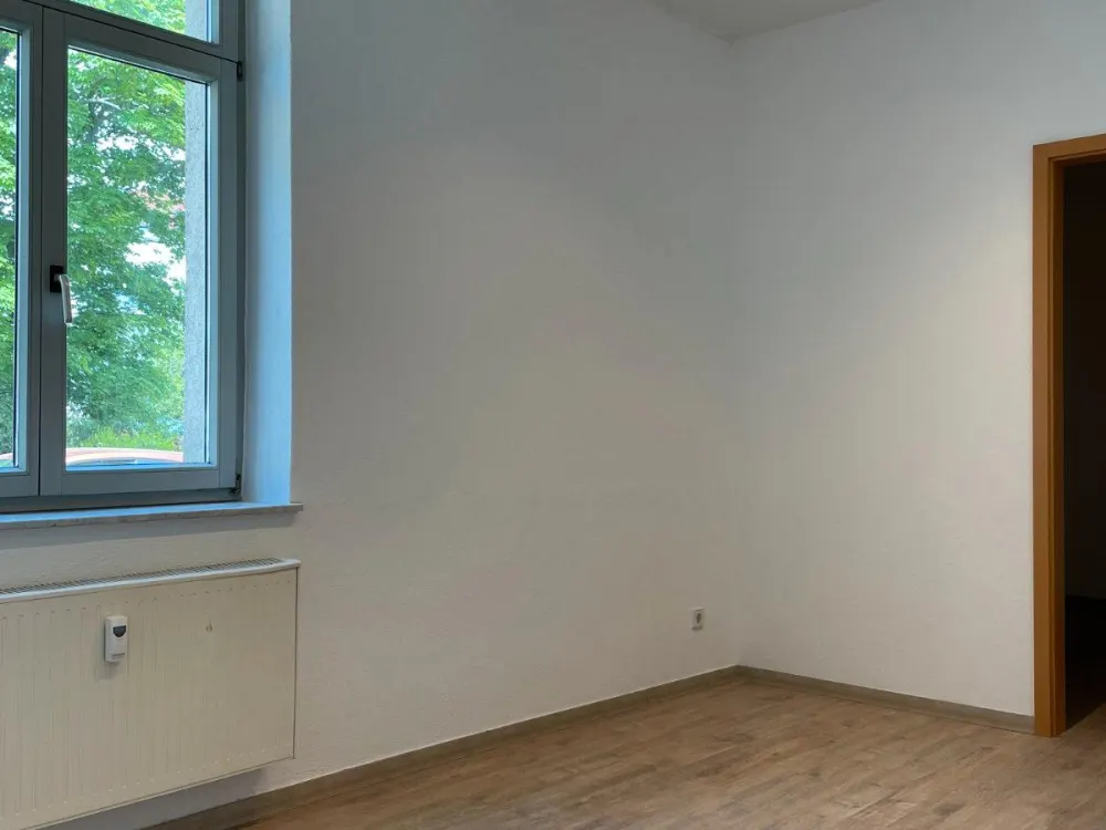 Wohnen im Grünen + 2-Raum Wohnung mit Ankleide + sep. WC!