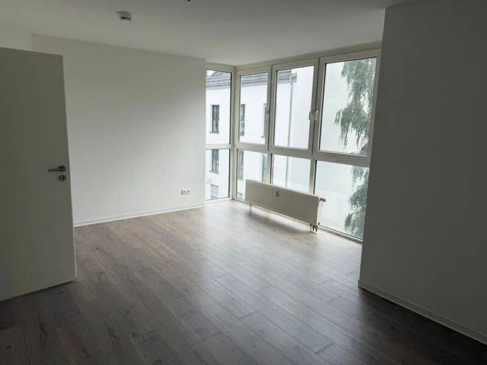 2 Zimmer Wohnung mit Balkon unweit vom Lindenauer Markt